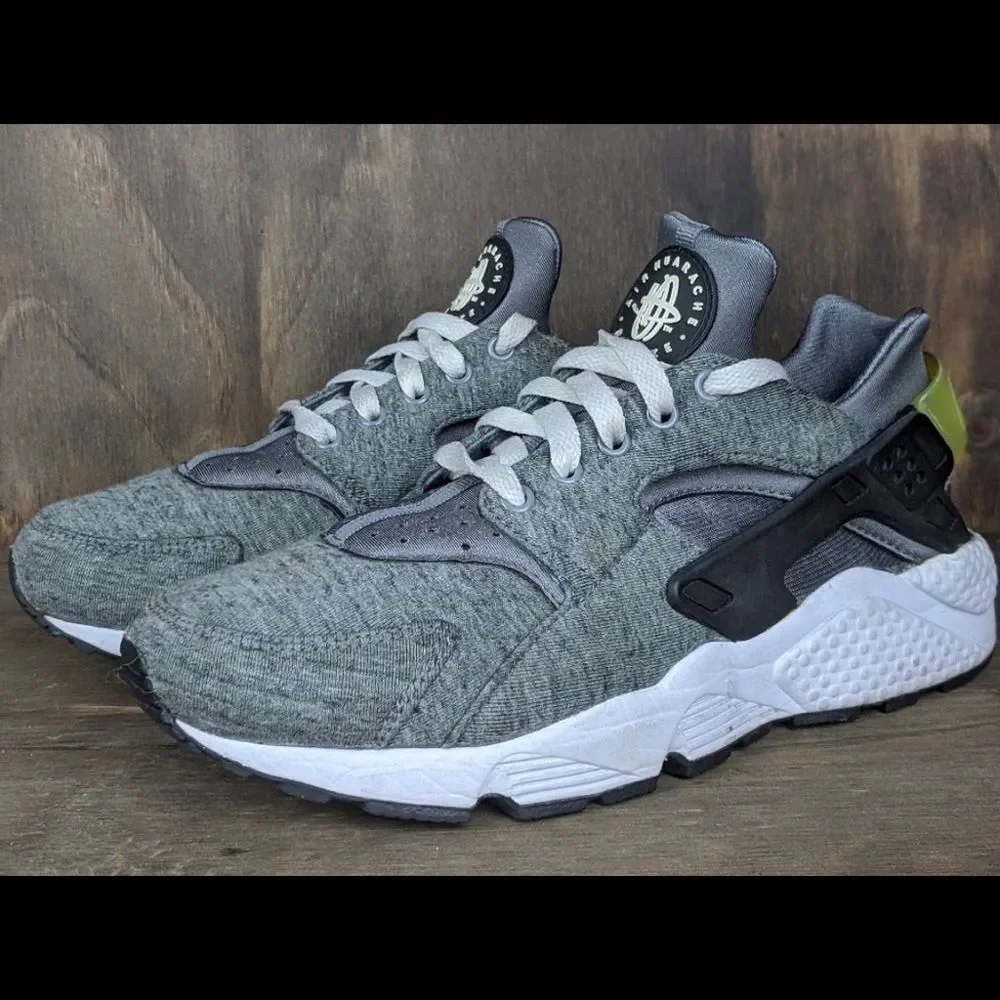 Nike Huarache grey